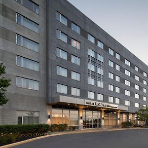 Residence Inn By Marriott Montreal Airport
